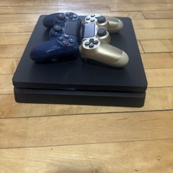 Ps4 - Used But Working 