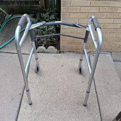 Guardian Foldable Walker 