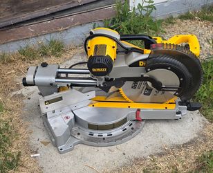 Dewalt XPS Miter Saw 12"