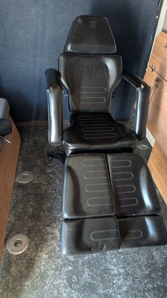 Tattoo Chair (Tattoo Soul)