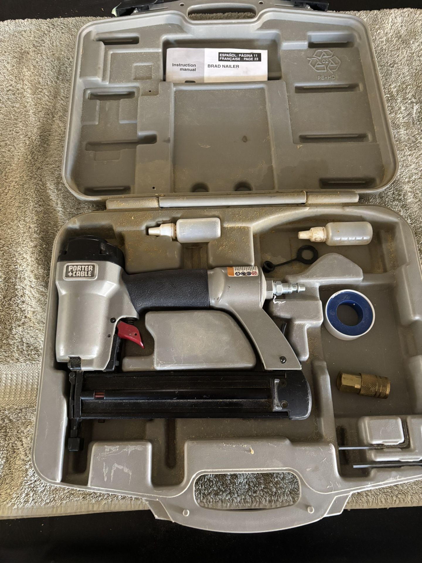 Porter Cable Brad Nailer With Case EXCELLENT