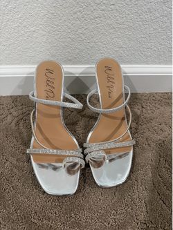 Women's silver shoes size 8