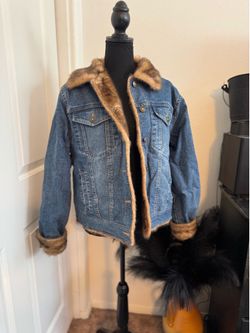 Marvin Richard’s women’s jean coat with fur inside