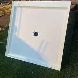 Sterling Shower Pan 42” X 42” Center Drain