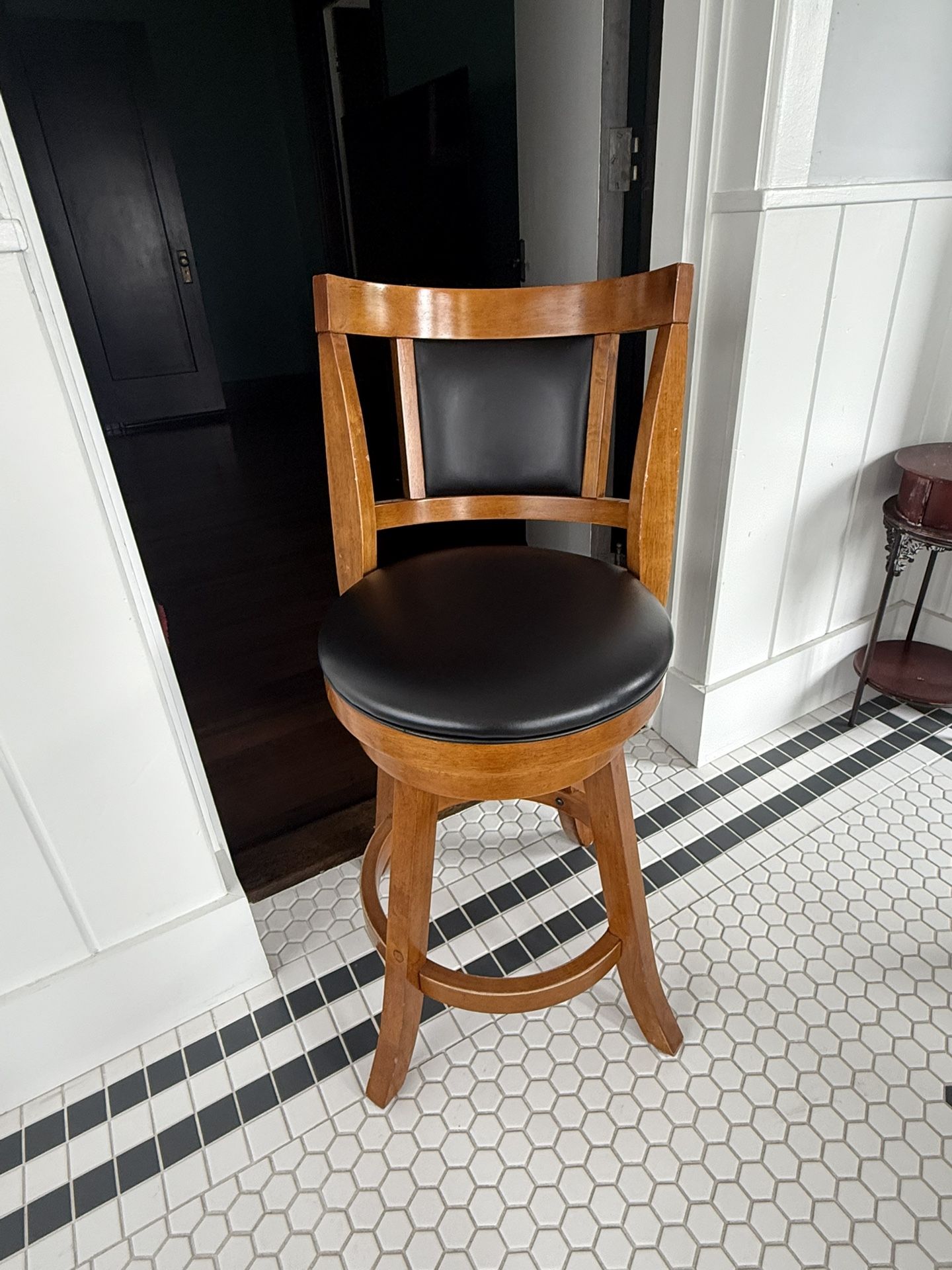 Jerome ,Swivel Bar stool Chair