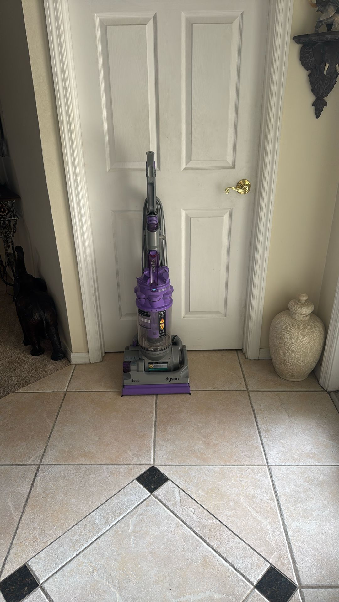 Dyson DC14 Animal Vacuum Purple With Many Accesories