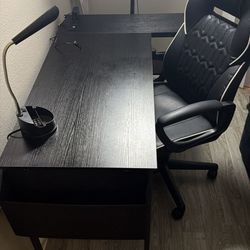 Chair Gamer And Table