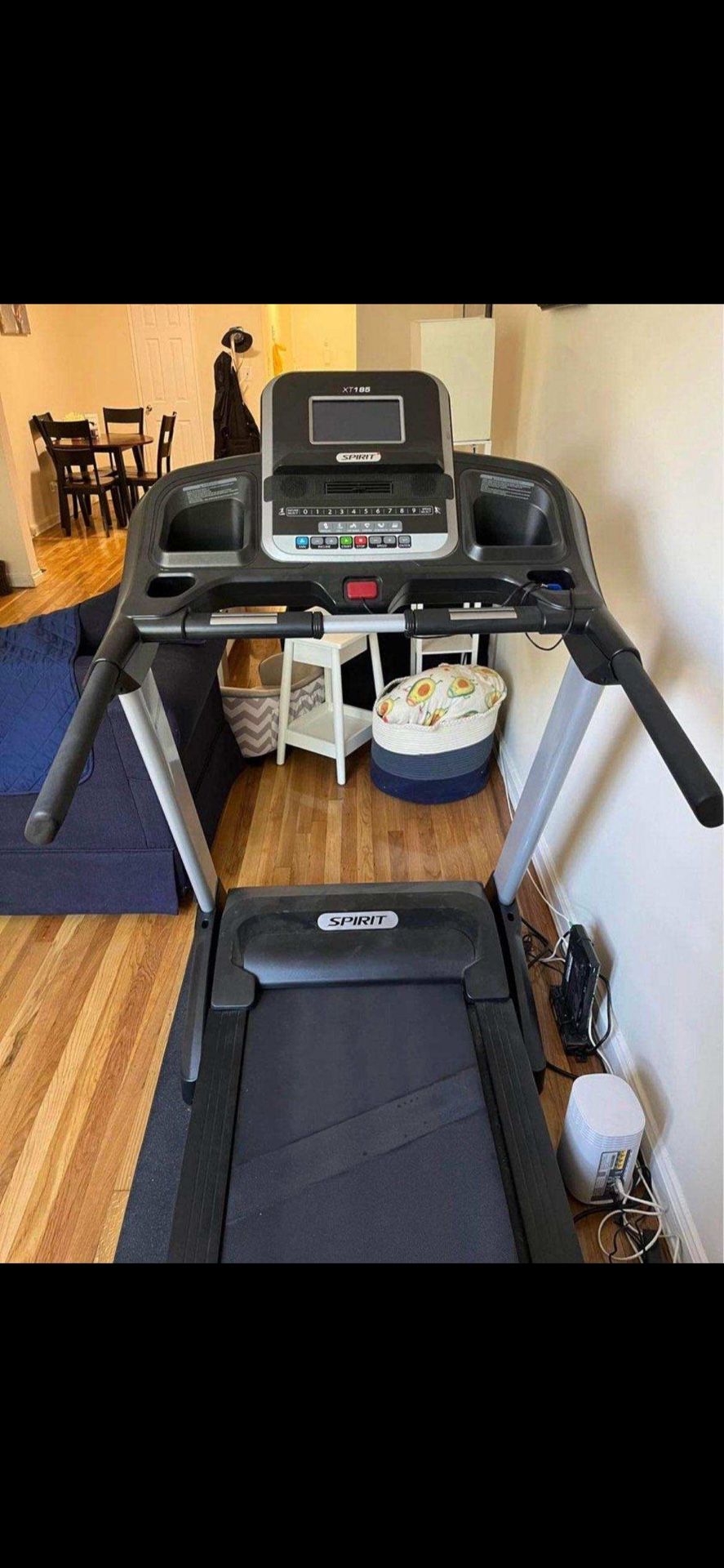 Spirit XT 185 Treadmill