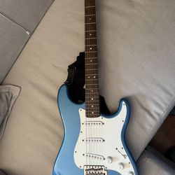 Squire Classic Vibe 60s Strat with Case and Boss Katana 50 gen 3 amp READ DESCRIPTION!!!