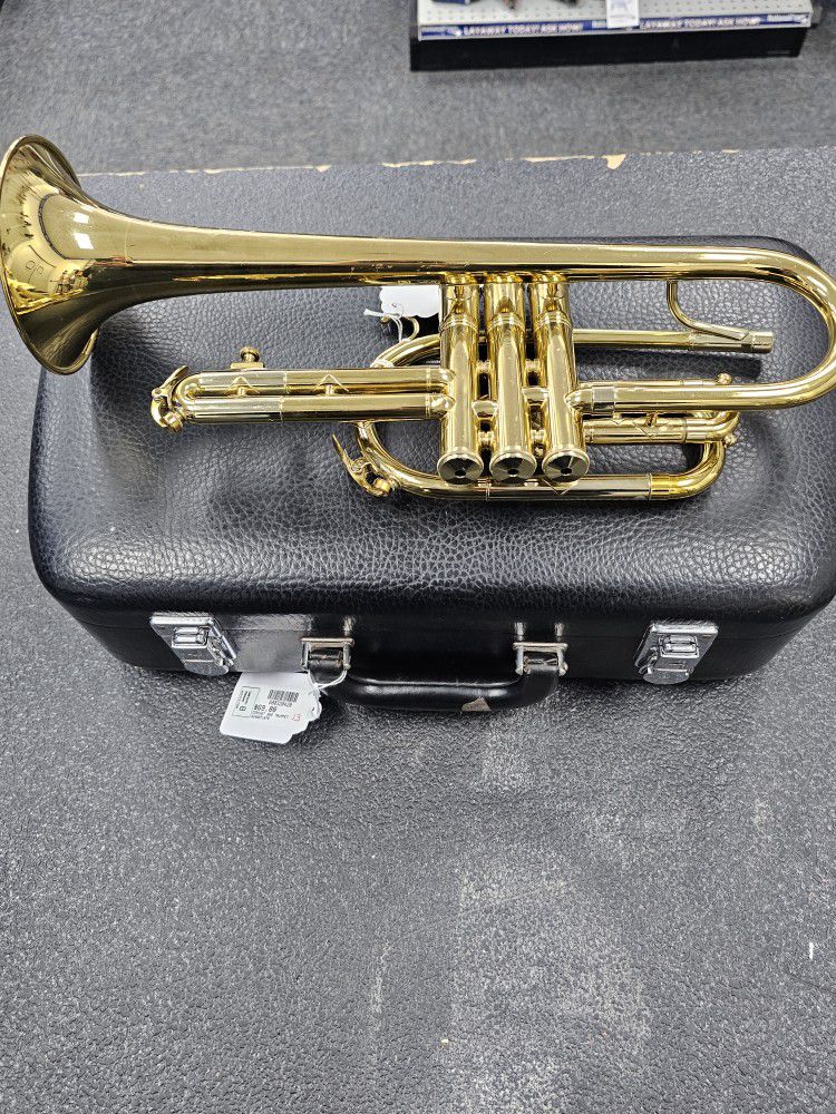 Coronet Trumpet With Case. 602. ASK FOR RYAN. #(contact info removed)20