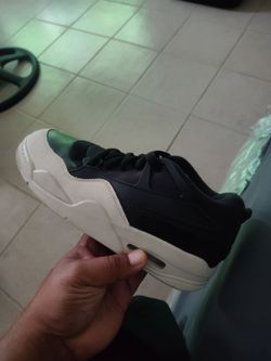 Nike Air Jordan 4RM