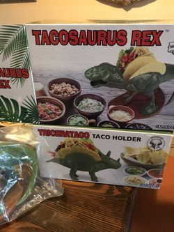 Taco saurus holder