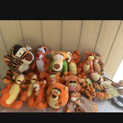 Lot Of Tigger Winnie The Pooh Plushy Collection Some Vintage All Sizes Make Offer 