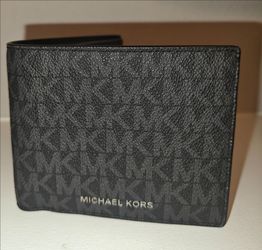 New Michael Kors Bifold Wallet $10