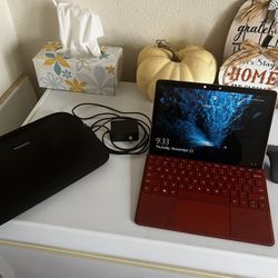 MICROSOFT SURFACE GO 2,  MICROSOFT WINDOWS SMART KEYBOARD, MICROSOFT WINDOWS MOUSE, AND CASE