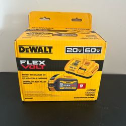 $190 NEW Dewalt FLEXVOLT 9.0ah Battery + Fast Charger Starter Kit (20-Volt)