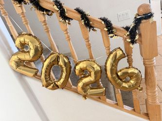 Graduation party decorations
