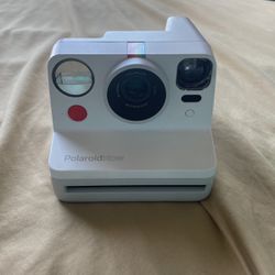 Polaroid Now Camera 