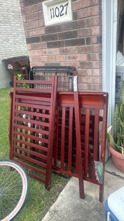 Baby crib