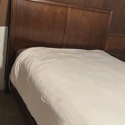 Hardwood Bed Room Set (Bedframe/Mattress, Side Dresser, Big Dresser Mirror)