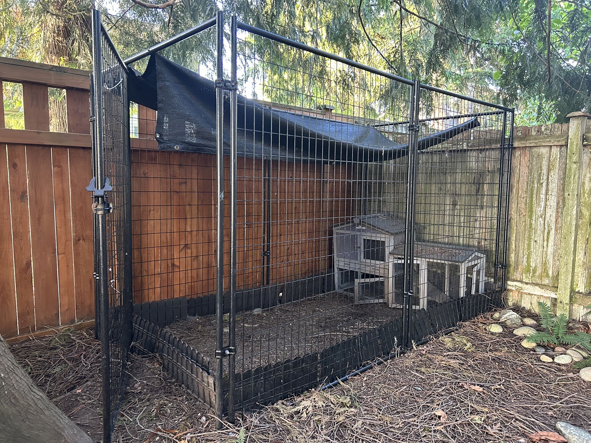 Spacious “Good Dog” Kennel - Approx 10’ X 5’ X 9’