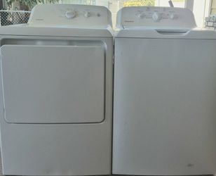 Free Delivery. Very Nice Washer And Electric Dryer. Only3years old.