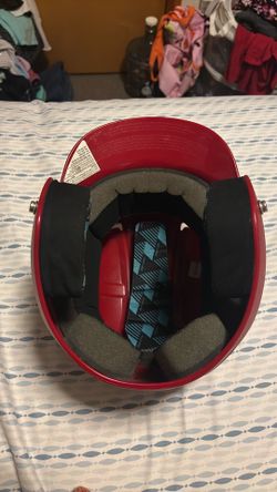 Easton helmet red