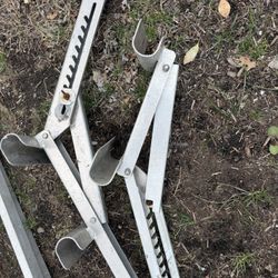Ladder Jacks 