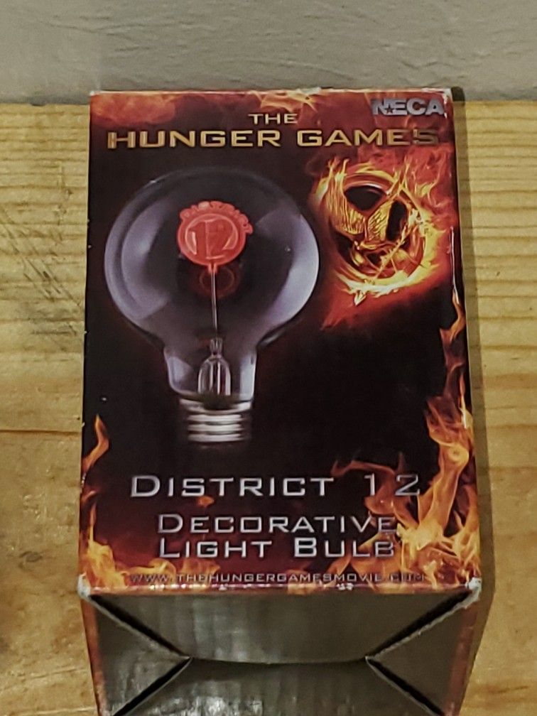 The Hunger Games District 12 Decorative Light Bulb! Never Used!