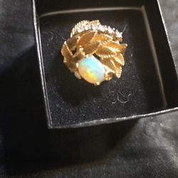 Vintage Bord Nest Opal 1ct And ,50 Diamonds