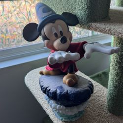 Sorcerer Mickey statue