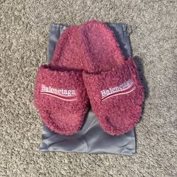 Balenciaga slides
