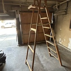 Howard 8ft Wood ladder 