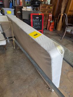 NOW FREE, XL TWIN MATRESS, ABSOLUTELY FREE FREE FREE