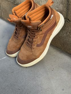Vans Ultra range HIGH MTE