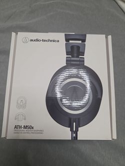 Professional monitor headphones Audio-technica