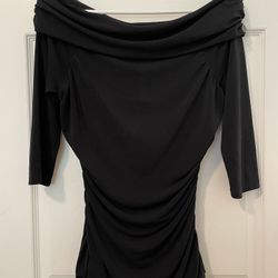 Ann Taylor off the shoulder ruched 3/4” length sleeves Women’s Size M 