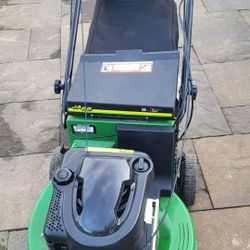 JOHN DEERE  ,SELF PROPELLED LAWN MOWER.