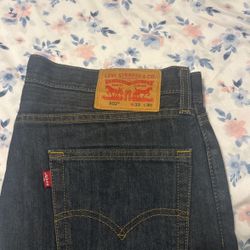 Levi’s Jeans For Sale 