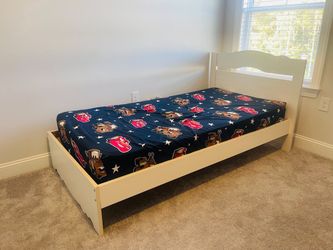 Twin bed with mattress