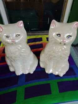 Cat Figurines