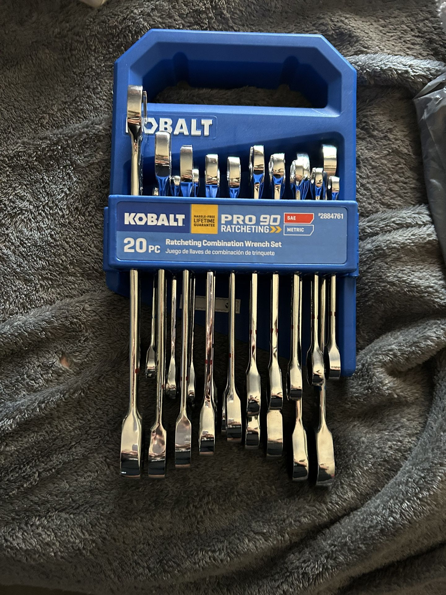 kobalt pro 90 20 pc ratcheting set sae & metric for Sale in El Paso, TX
