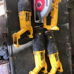 Dwalt Tools
