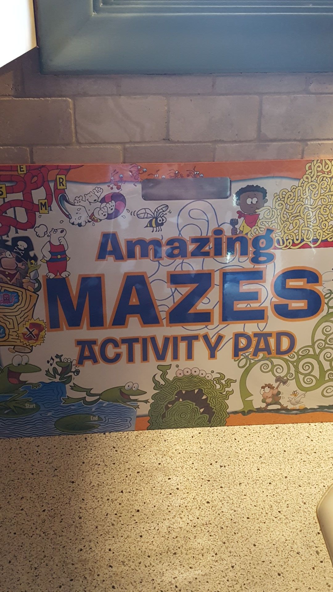 New amazing mazes actvity pad