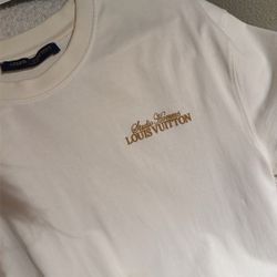 Lv T shirt