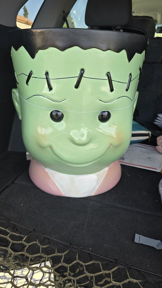 Viral Tik Tok Halloween Pastel Frankenstein stool HTF