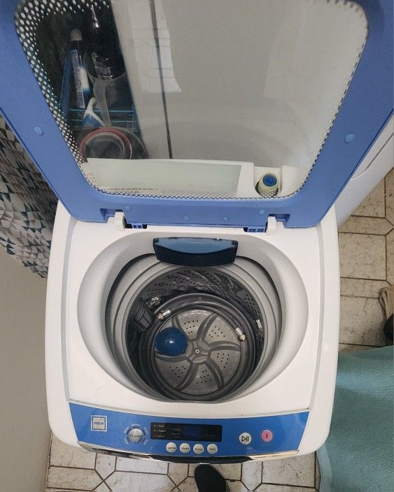 RCA RPW091 0.9 Cu Ft Top Load Portable Washing Machine Washer on Wheels
