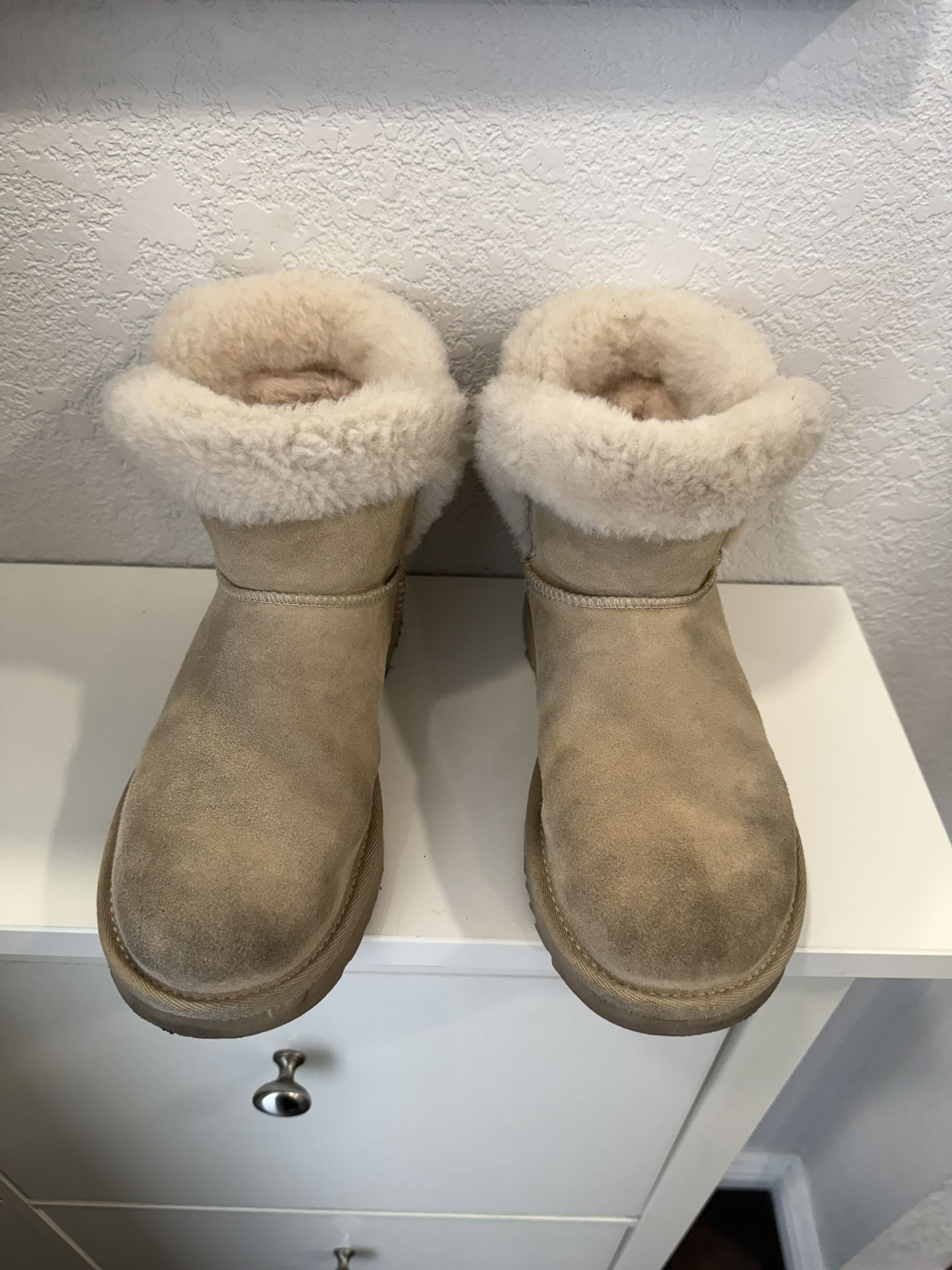 Ugg Boots Women 6 Sand 