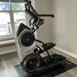 Bowflex Max 6 Trainer - Elliptical Trainer