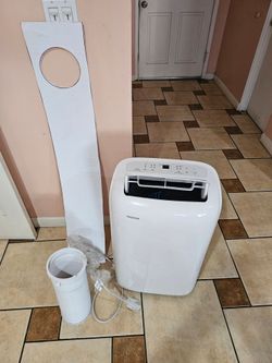 AC PORTABLE LIKE NEW 6000 BTU FOR ROOM DIMENSION 260 SQ FT IS TOUCH SCREEN, SLEEP TIMER,WEATHER CONTROL,FAN,ON WHEELS WORKS GREAT YOU CAN TEST IT BEFO